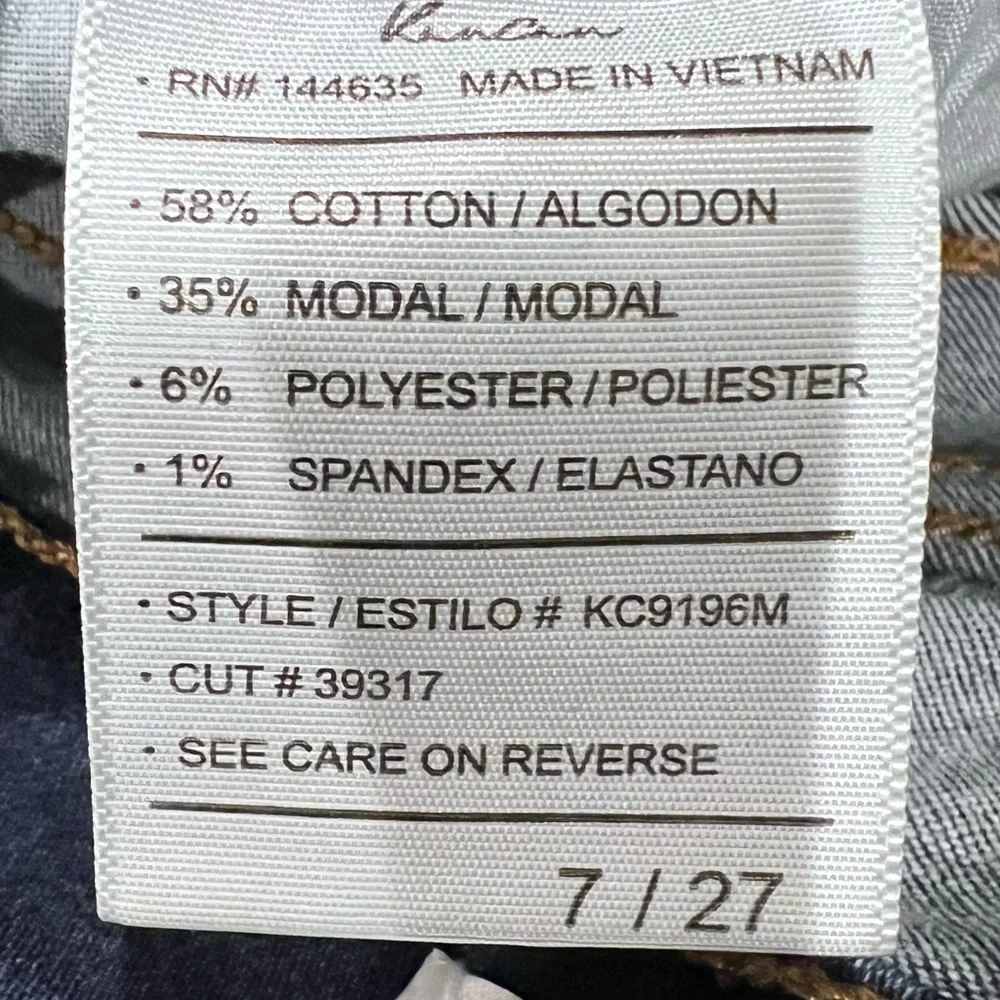 KanCan slim jeans, size 7/27, blue faded style. - Picture 4 of 4